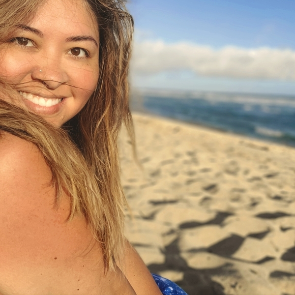 Meet your Posher, Wenona - Picture 1 of 2